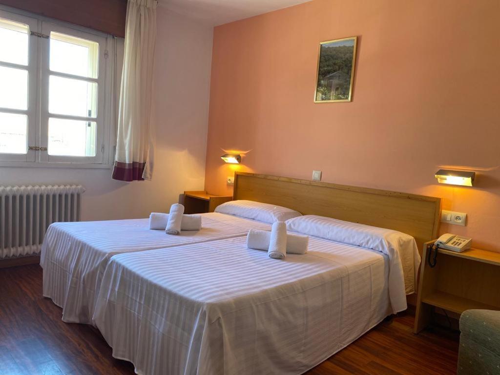 Hotel San Paio 圣地亚哥－德孔波斯特拉 外观 照片
